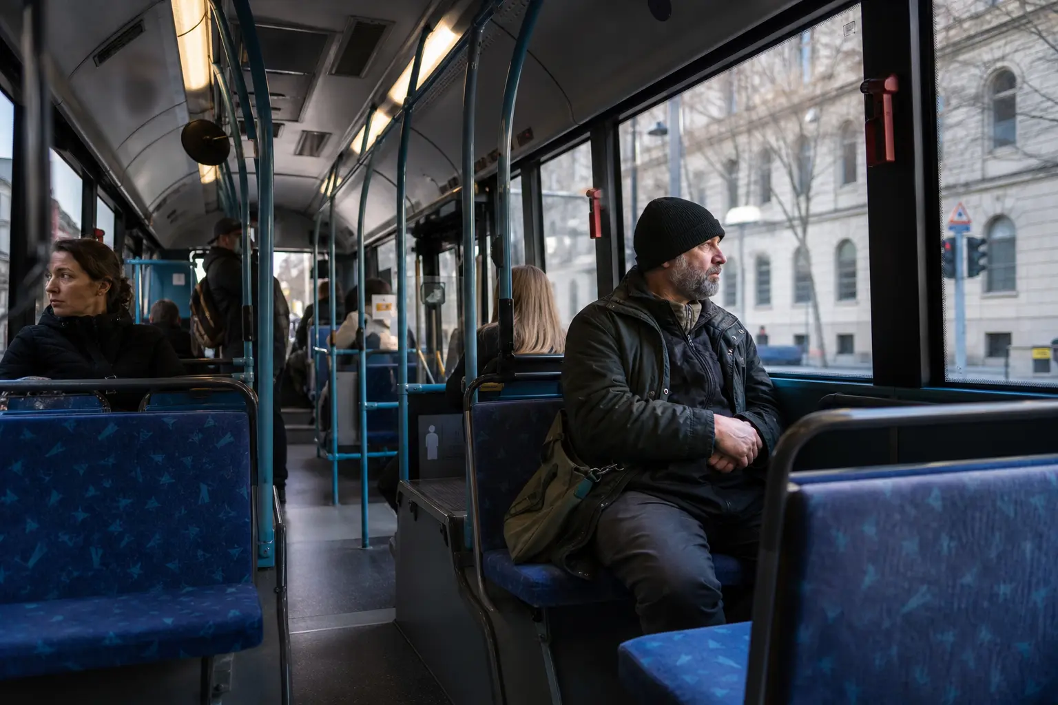 Combien de places y a-t-il dans un bus ? Capacités réelles selon le type de véhicule