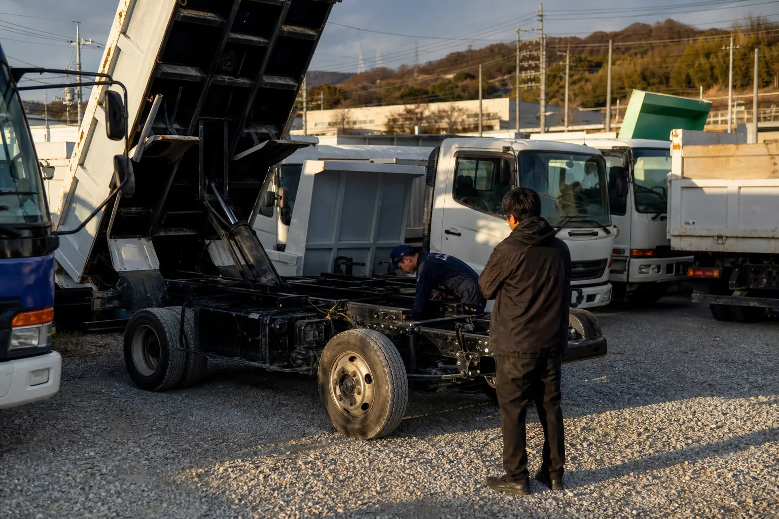 Où trouver un camion benne d’occasion ? Les meilleures sources et les bons réflexes avant d’acheter