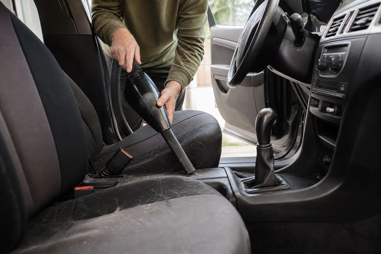 Quel est le meilleur aspirateur pour voiture ? Le guide pour choisir sans se tromper