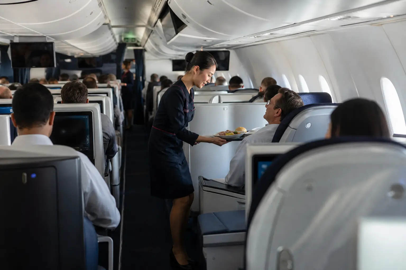 Quels services Air France propose-t-elle à bord de ses avions ?