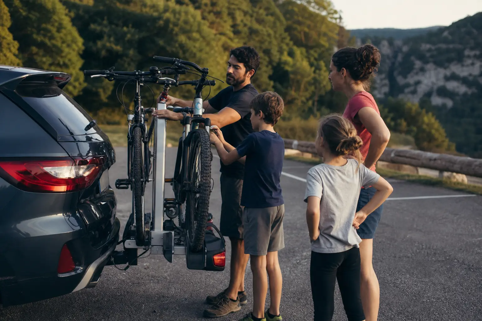 Pourquoi choisir un porte-vélo Decathlon ? Guide pratique pour bien transporter vos vélos