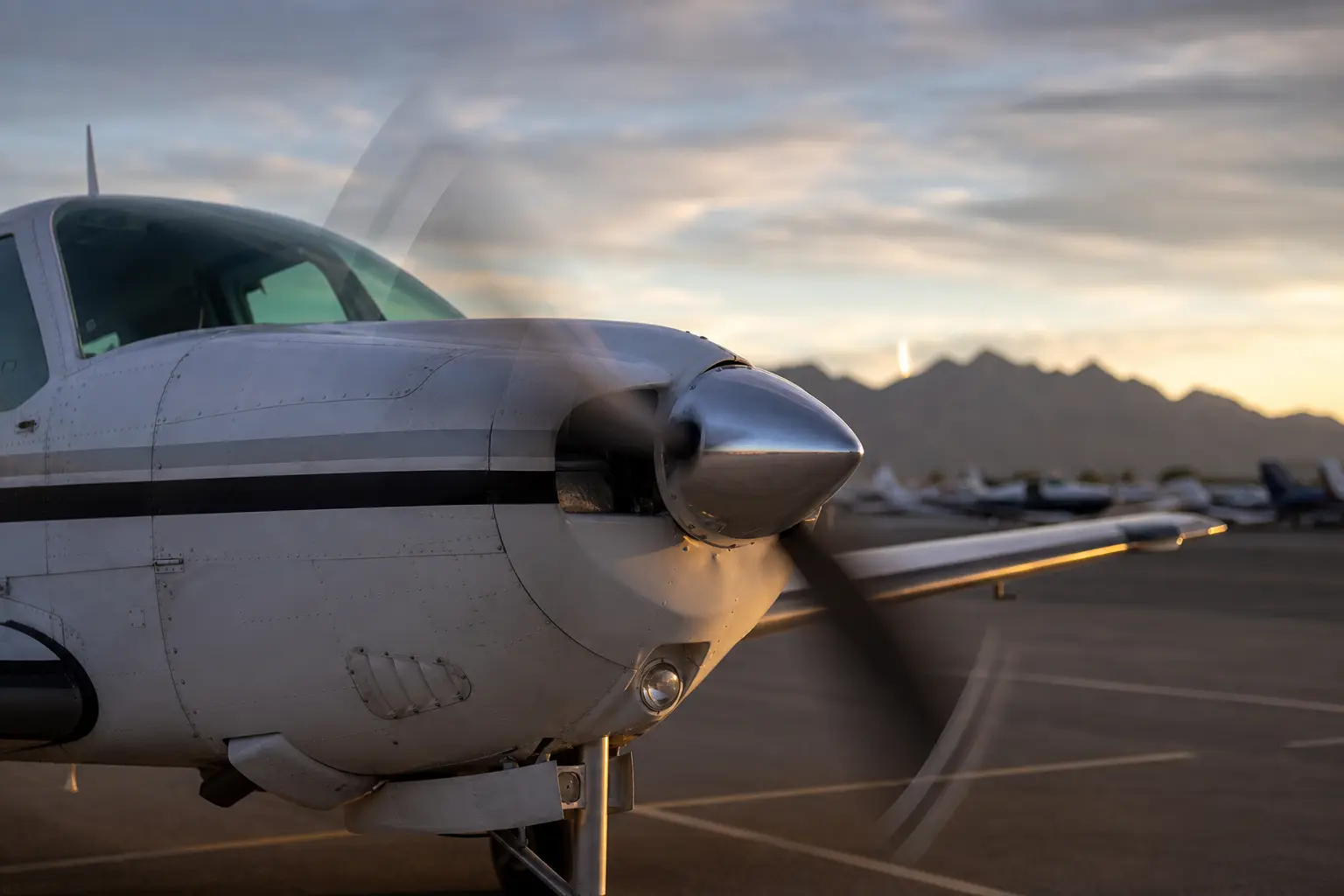 Quelles sont les caractéristiques des hélices d’avion ?