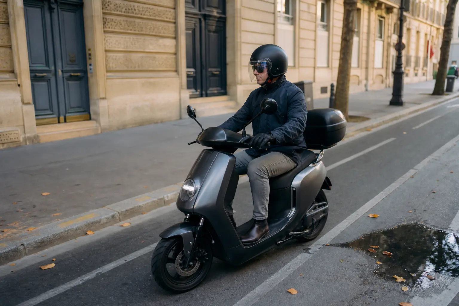 Faut-il opter pour une trottinette électrique avec selle ?