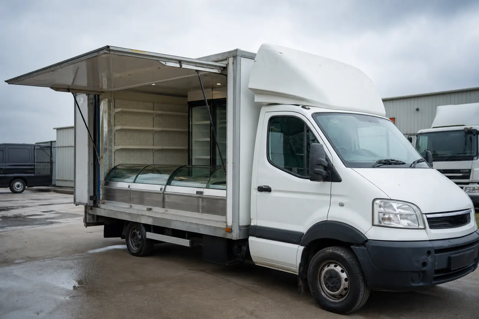 Où trouver un camion magasin d’occasion ? Les bonnes plateformes, les bons réflexes et les pièges à éviter