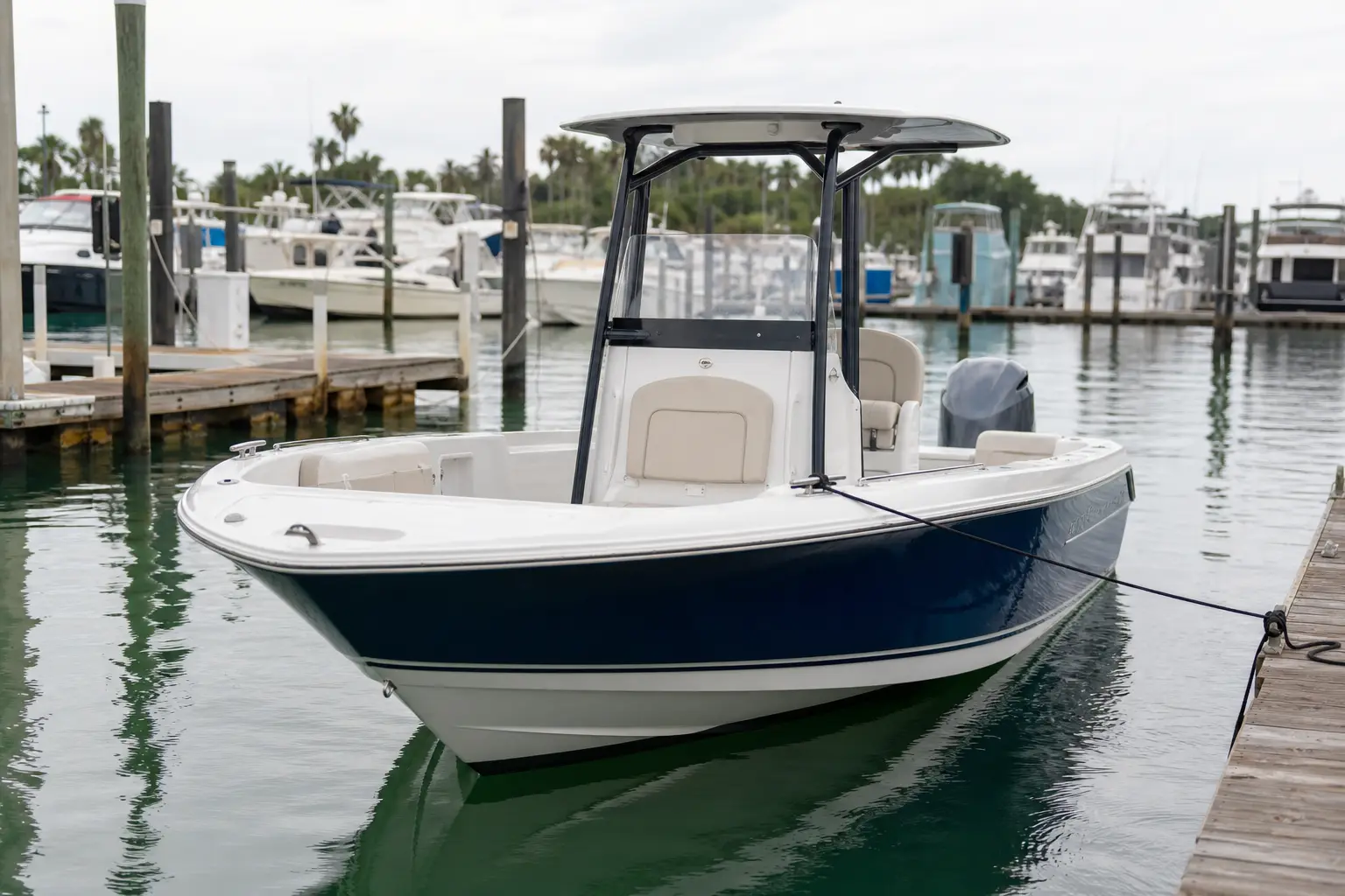 Quelles sont les caractéristiques du bateau Quicksilver ?
