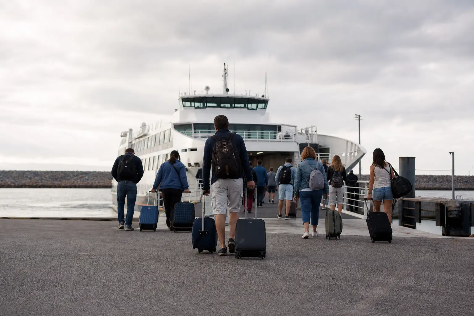Voyager en bateau entre Portimão et Tanger : itinéraire, horaires, prix et conseils utiles